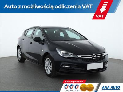 Używane Opel Astra - 58 000 PLN, 104 433 km, 2019