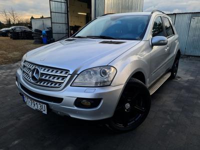 Używane Mercedes-Benz ML - 47 999 PLN, 216 817 km, 2009