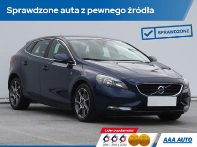 Używane Volvo V40 - 62 000 PLN, 134 185 km, 2015