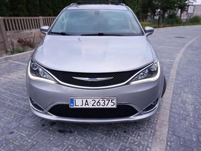 Używane Chrysler Pacifica - 88 700 PLN, 225 258 km, 2018