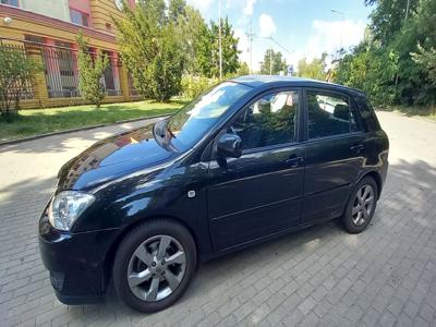 Używane Toyota Corolla - 8 900 PLN, 278 108 km, 2004