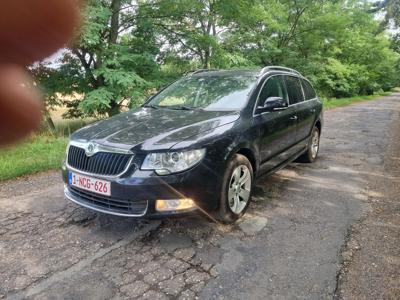 Używane Skoda Superb - 25 900 PLN, 231 000 km, 2012