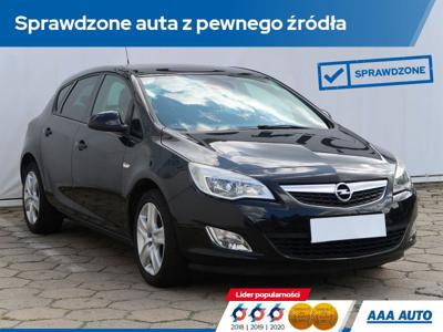 Używane Opel Astra - 32 000 PLN, 138 682 km, 2011