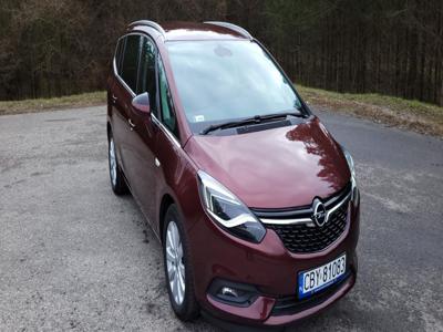 Używane Opel Zafira - 63 000 PLN, 47 000 km, 2018