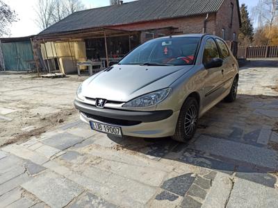 Używane Peugeot 206 - 4 200 PLN, 131 494 km, 2007