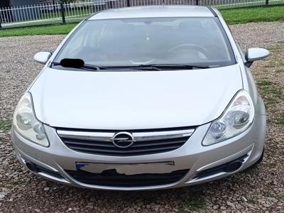 Używane Opel Corsa - 9 200 PLN, 304 049 km, 2007