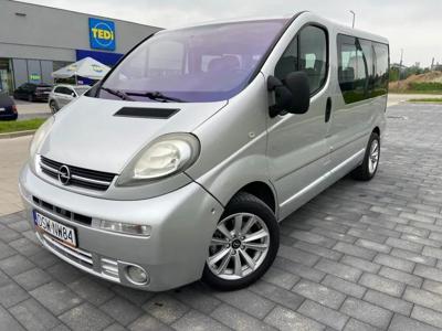 Używane Opel Vivaro - 41 000 PLN, 272 216 km, 2003