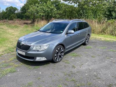 Używane Skoda Superb - 32 700 PLN, 333 000 km, 2011