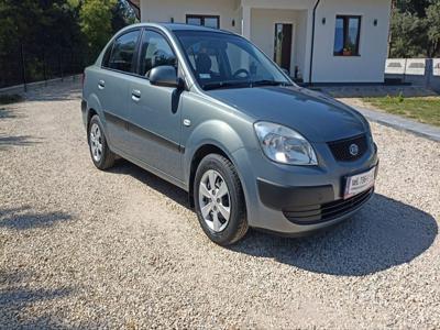 Używane Kia Rio - 9 400 PLN, 279 915 km, 2008