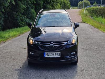 Używane Opel Astra - 39 990 PLN, 270 000 km, 2019