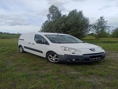 Używane Peugeot Partner - 12 000 PLN, 220 000 km, 2009