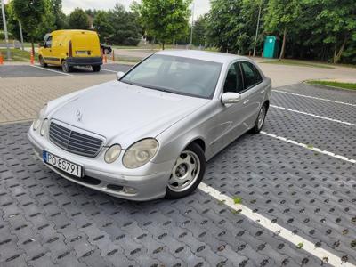 Używane Mercedes-Benz Klasa E - 8 500 PLN, 287 700 km, 2004