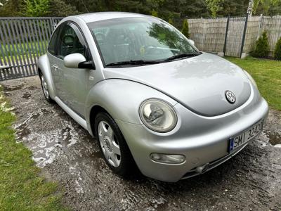 Używane Volkswagen New Beetle - 10 900 PLN, 215 000 km, 2000