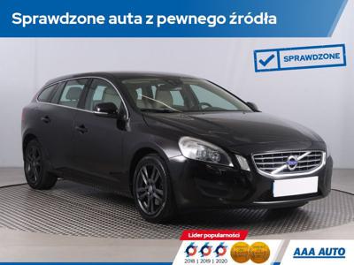 Używane Volvo V60 - 40 000 PLN, 200 809 km, 2010