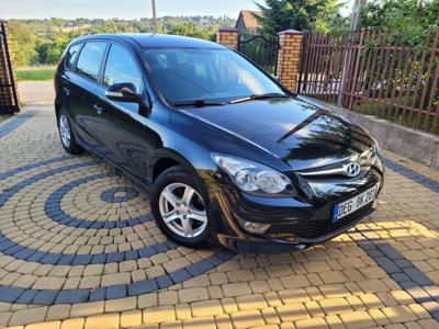 Używane Hyundai I30 - 21 800 PLN, 129 800 km, 2012