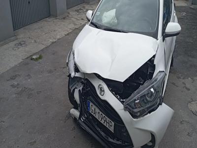 Używane Toyota Yaris - 37 000 PLN, 13 000 km, 2021