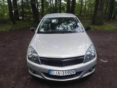 Używane Opel Astra - 11 900 PLN, 258 000 km, 2005