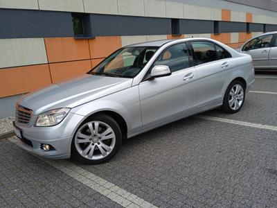 Używane Mercedes-Benz Klasa C - 24 800 PLN, 275 164 km, 2007