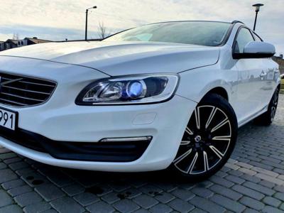 Używane Volvo V60 - 56 900 PLN, 175 000 km, 2016