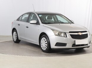 Chevrolet Cruze , Salon Polska, Klima