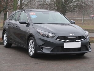 Kia Cee'd III , Salon Polska, Serwis ASO, VAT 23%, Klimatronic, Tempomat,