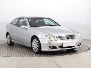 Mercedes-Benz Klasa C W203 , Klimatronic, Tempomat, Parktronic, Podgrzewane siedzienia