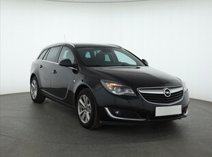 Opel Insignia , Salon Polska, Klimatronic, Tempomat, Parktronic