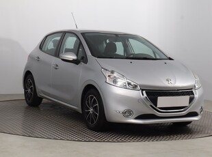 Peugeot 208 , Salon Polska, Serwis ASO, Klimatronic, Tempomat