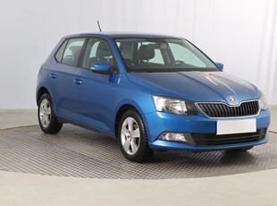 Skoda Fabia III , Salon Polska, Serwis ASO, Klima, Parktronic