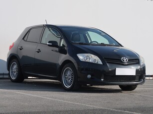 Toyota Auris I , Salon Polska, Klimatronic, Parktronic