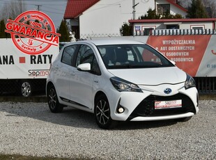 Toyota Yaris III 1.5 HYBRID 75KM Automat 2018r. Polski SALON 27tkm Kamera Climatronic