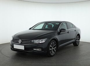 Volkswagen Passat 2020 2.0 TDI 168353km ABS