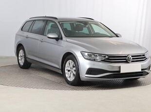 Volkswagen Passat B8 , Salon Polska, Serwis ASO, Automat, Klimatronic, Tempomat,