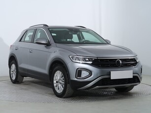 Volkswagen T-Roc , Salon Polska, 1. Właściciel, Serwis ASO, Automat, VAT 23%,