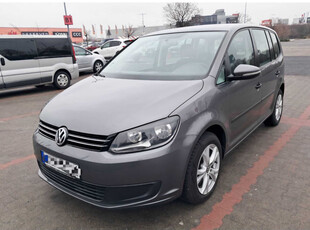 Volkswagen Touran 2010 1.6 TDI 178890km ABS