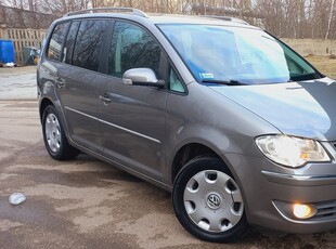 Volkswagen Touran I 2009r 2,0 LPG, bezwypadk. 145tys km, polift