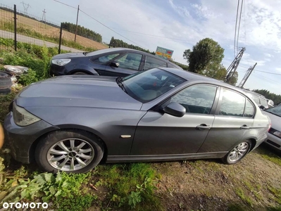 BMW Seria 3 318d