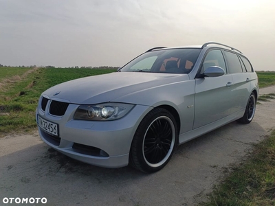 BMW Seria 3 318d