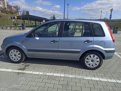 Ford Fusion 1.4