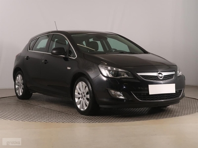 Opel Astra J , Skóra, Xenon, Klimatronic, Tempomat, Parktronic,