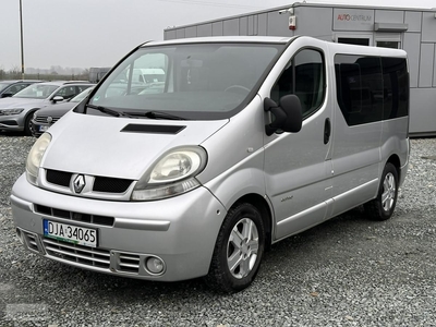 Renault Trafic II 2.0 dCi 135KM Passenger, 7-osobowy, klimatyzacja