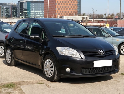 Toyota Auris I , Salon Polska, Klimatronic, Parktronic