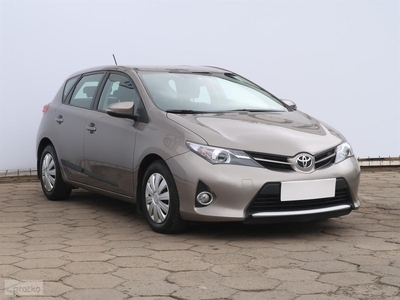 Toyota Auris II , Salon Polska, Serwis ASO, Klimatronic, Parktronic