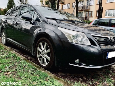 Toyota Avensis 2.2 D-4D Sol NAVI