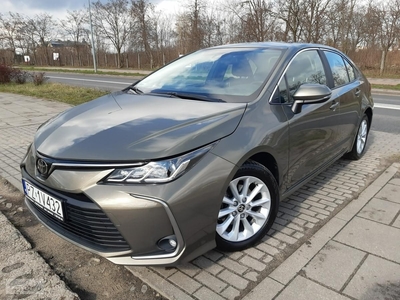 Toyota Corolla XII 1.5 Benzyna Klimatronik Salon Polska Gwarancja Fabryczna