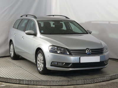 Volkswagen Passat 2014 1.6 TDI 136144km Kombi