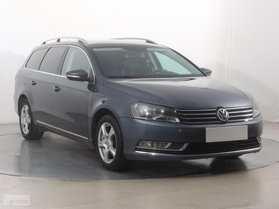 Volkswagen Passat B7 , 167 KM, Navi, Klimatronic, Tempomat, Parktronic,