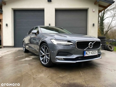 Volvo S90 T5 Momentum