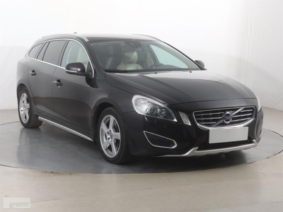 Volvo V60 I Salon Polska, 211 KM, Automat, Skóra, Navi, Xenon, Bi-Xenon,