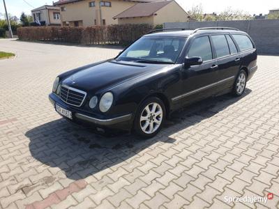 Mercedes Benz E-Klasa W210 elegance E220CDI